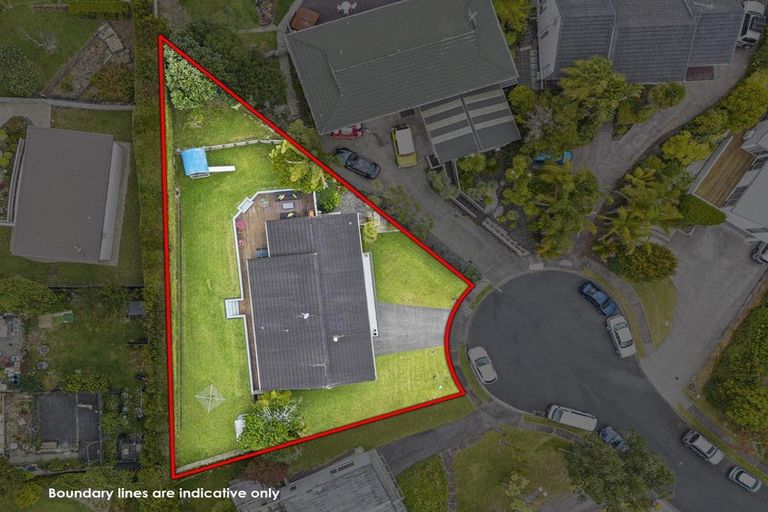 Photo of property in 26 Coromandel Crescent, Mairangi Bay, Auckland, 0630