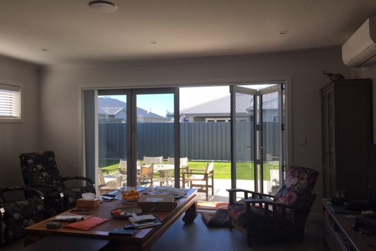 Photo of property in 10 Manganui Place, Te Awa, Napier, 4110