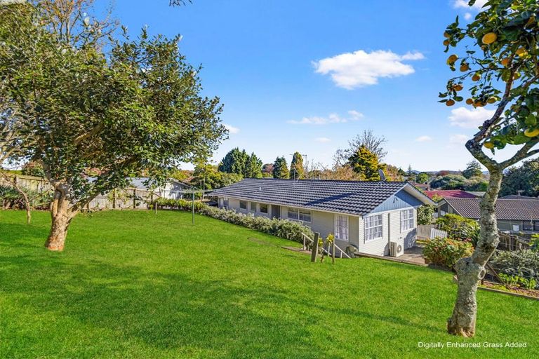 Photo of property in 15 Camden Place, Pukete, Hamilton, 3200