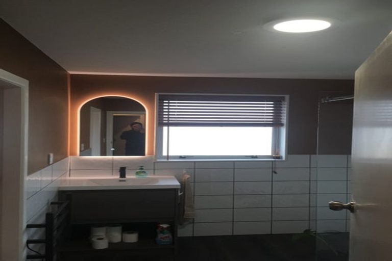 Photo of property in 2/92a Randolph Street, Woolston, Christchurch, 8062