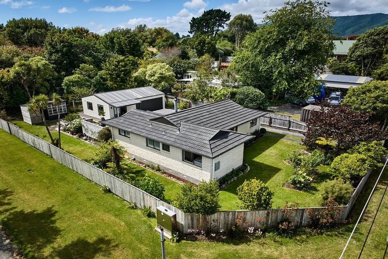 Photo of property in 31a Puriri Road, Waikanae, 5036