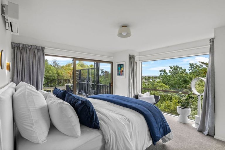 Photo of property in 1/33a Hackthorne Road, Cashmere, Christchurch, 8022