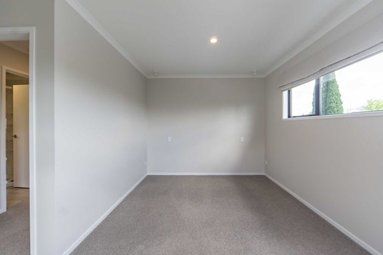 Photo of property in 9/13 Beale Street, Hamilton East, Hamilton, 3216