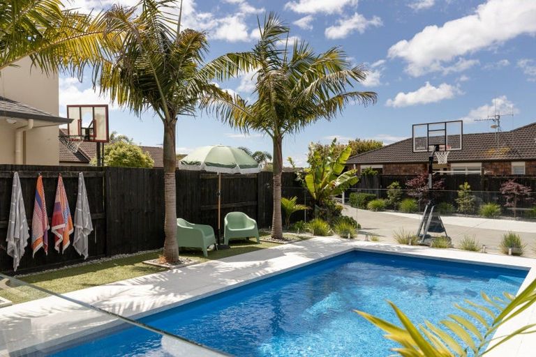 Photo of property in 35 Rota Close, Papamoa Beach, Papamoa, 3118