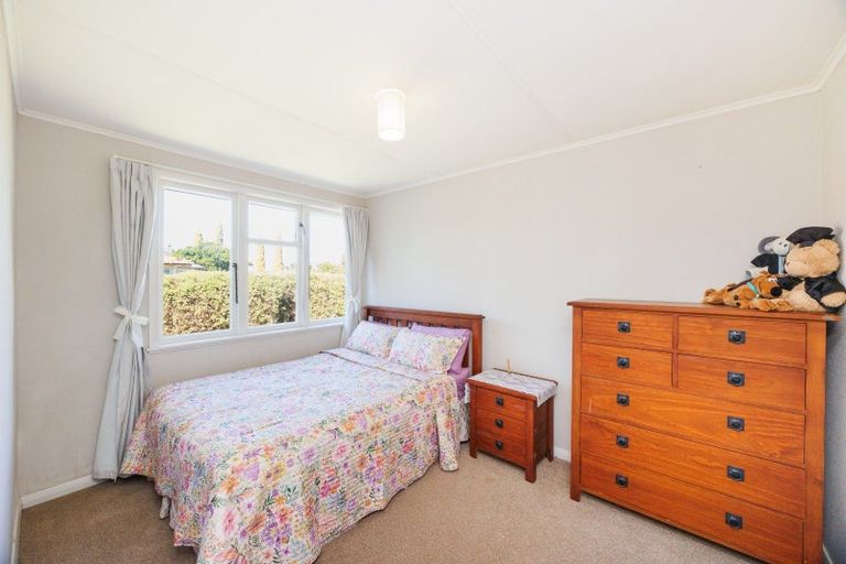 Photo of property in 125 Limbrick Street, Terrace End, Palmerston North, 4410