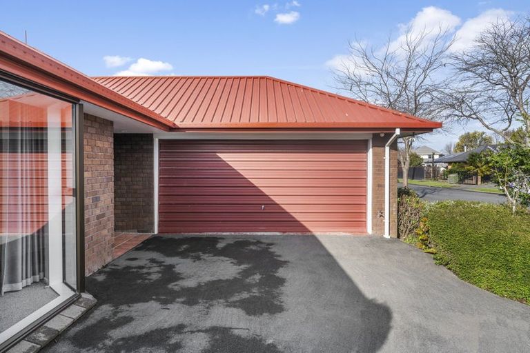 Photo of property in 53 Kedleston Drive, Avonhead, Christchurch, 8042