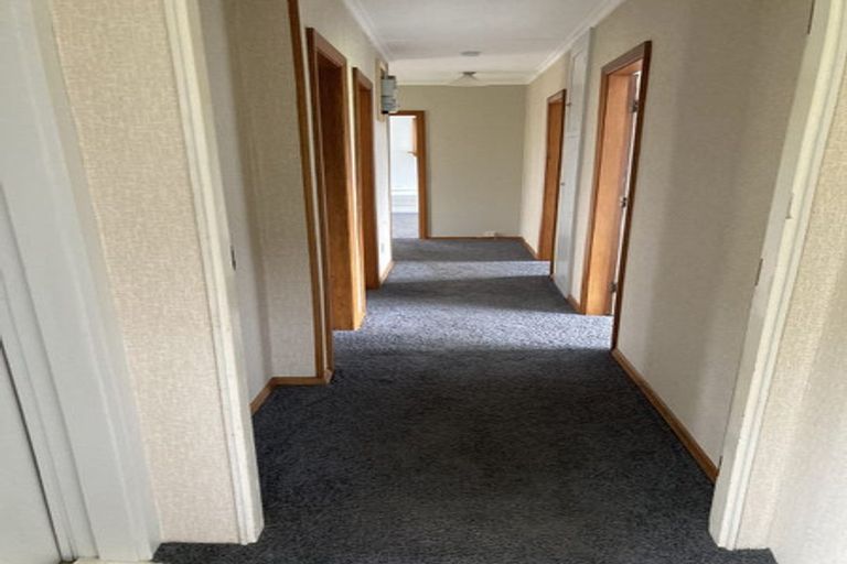 Photo of property in 3 Hellyer Street, Macandrew Bay, Dunedin, 9014