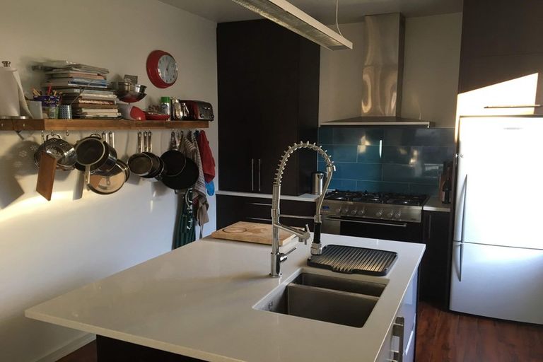 Photo of property in 130 Saint Martins Road, Saint Martins, Christchurch, 8022