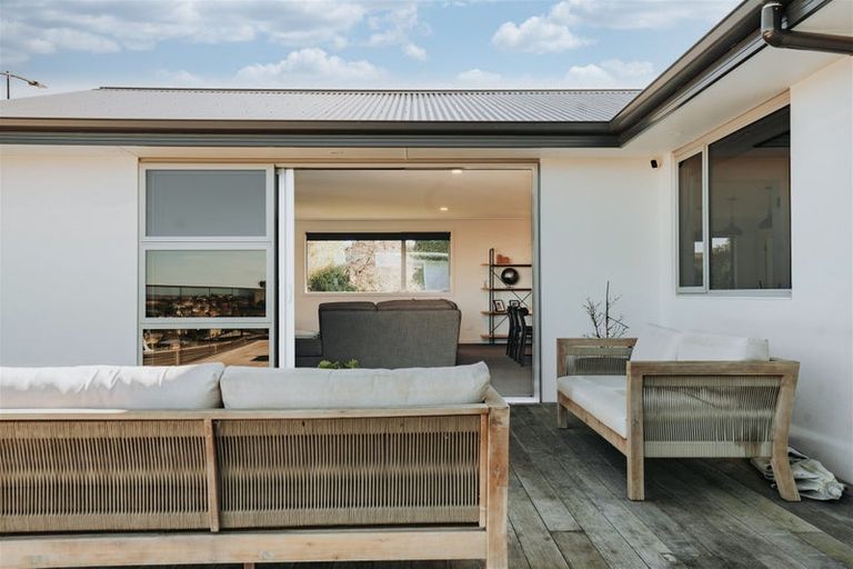 Photo of property in 40 Mcneil Street, Balclutha, 9230