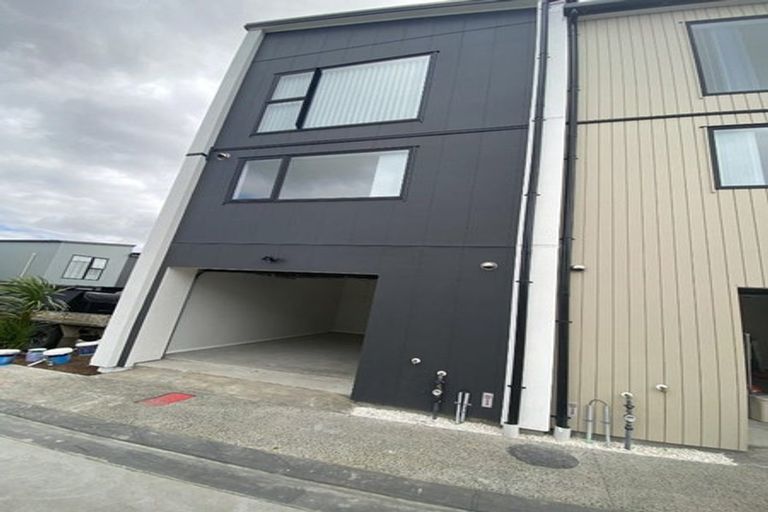 Photo of property in 39 Hinonga Loop, Silverdale, 0932