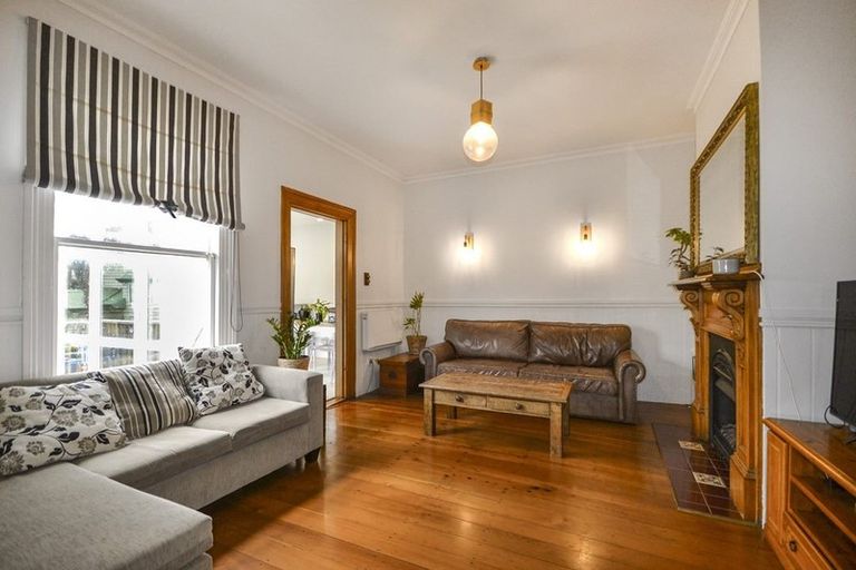 Photo of property in 25 Donald Mclean Street, Newtown, Wellington, 6021