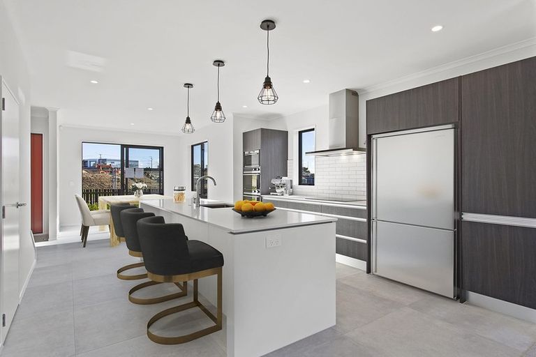 Photo of property in 18 Te Rito Road, Hobsonville, Auckland, 0616