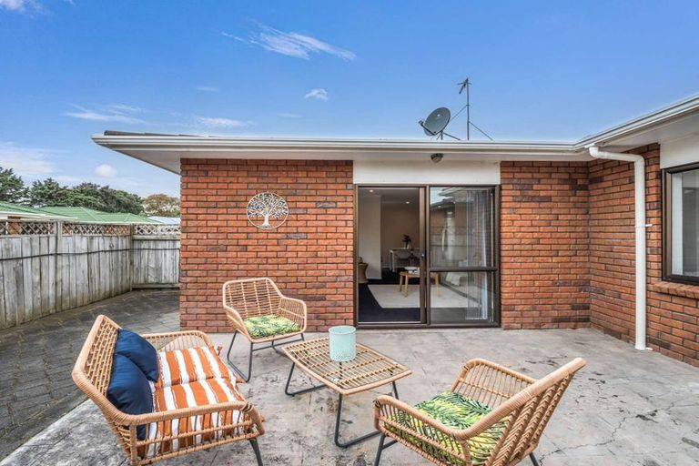 Photo of property in 1 Loader Place, Tawhero, Whanganui, 4501