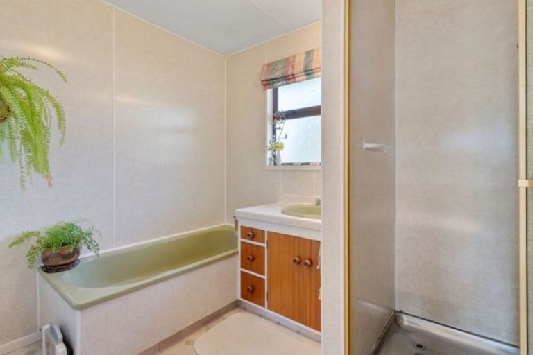 Photo of property in 8 Bankview Place, Amberley, 7410