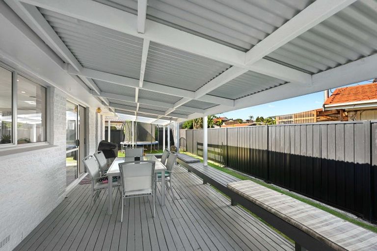 Photo of property in 2 Montana Place, Dinsdale, Hamilton, 3204