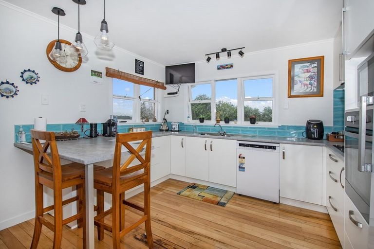 Photo of property in 83 Station Road, Te Kamo, Whangarei, 0112