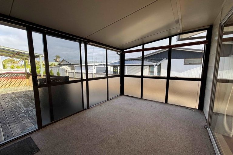 Photo of property in 38 Hatton Road, Orewa, 0931