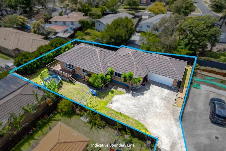 Photo of property in 12 Prado Drive, Pukekohe, 2120