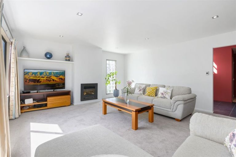 Photo of property in 22 Palliser Drive, Huntington, Hamilton, 3210