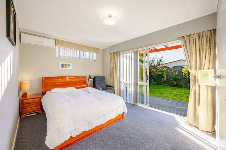 Photo of property in 104 Freyberg Avenue, Tamatea, Napier, 4112