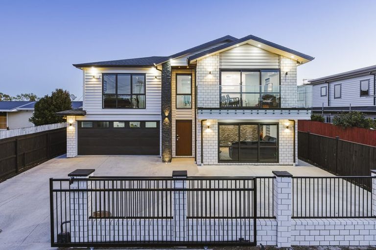 Photo of property in 10a John Street, Mangere East, Auckland, 2024