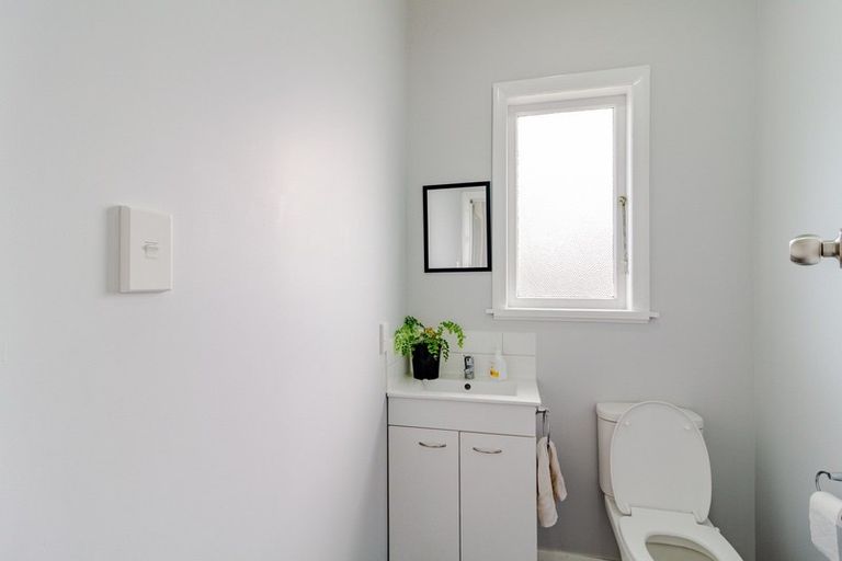 Photo of property in 160 Guppy Road, Taradale, Napier, 4112