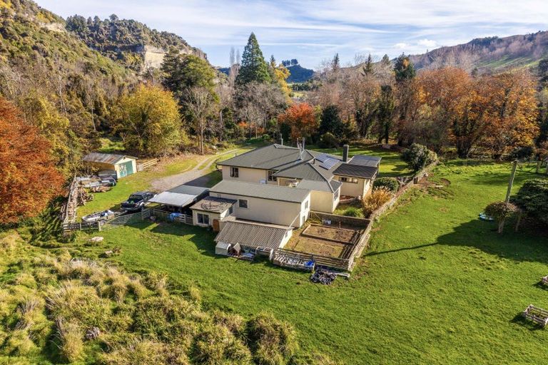 Photo of property in 381 Mokai Road, Taoroa Junction, Taihape, 4793