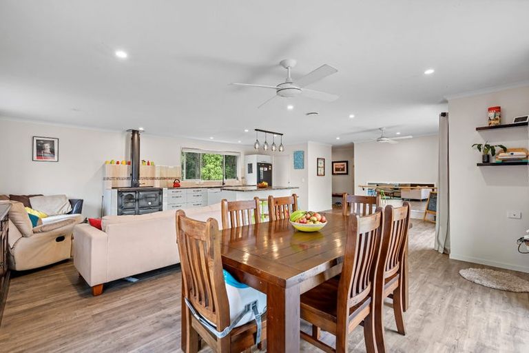 Photo of property in 6 Tavinor Road, Otaika, Whangarei, 0170