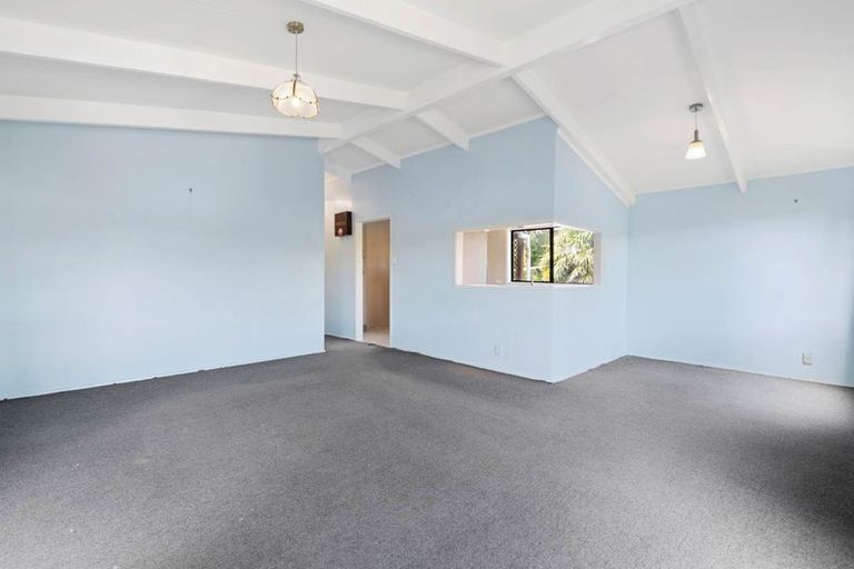 Photo of property in 626 Whangaparaoa Road, Stanmore Bay, Whangaparaoa, 0932