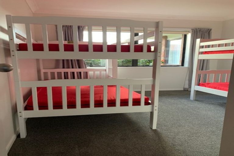 Photo of property in 18 Claridge Place, Mount Maunganui, 3116