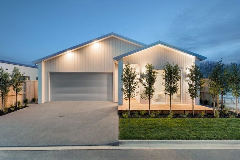Photo of property in 68 Saint Pauls Drive, Brookfield, Tauranga, 3110