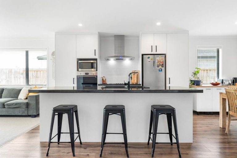 Photo of property in 52 Tamapahore Boulevard, Papamoa Beach, Papamoa, 3118