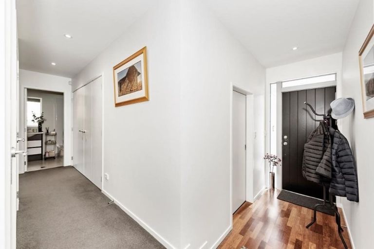 Photo of property in 23u7 Marama Street, Frankton, Hamilton, 3204
