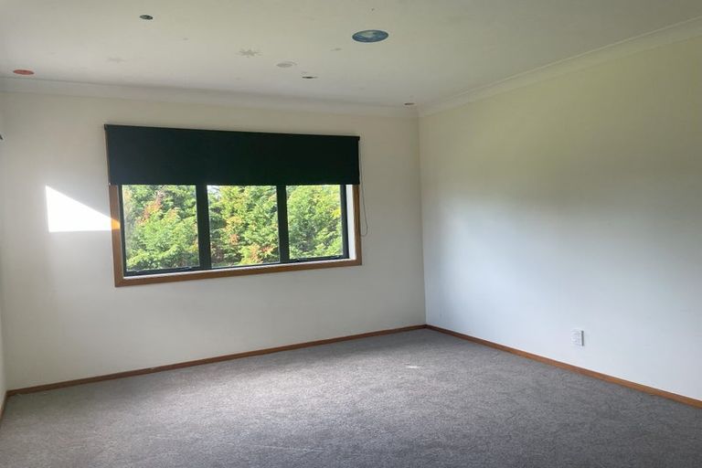 Photo of property in 70 Kirton Drive, Riverstone Terraces, Upper Hutt, 5018
