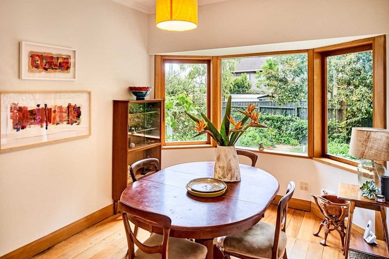 Photo of property in 339 Muritai Road, Eastbourne, Lower Hutt, 5013