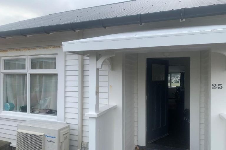 Photo of property in 25 Tirangi Road, Rongotai, Wellington, 6022