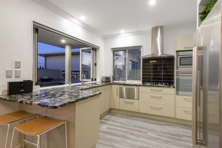 Photo of property in 45b Campbell Road, Mount Maunganui, 3116