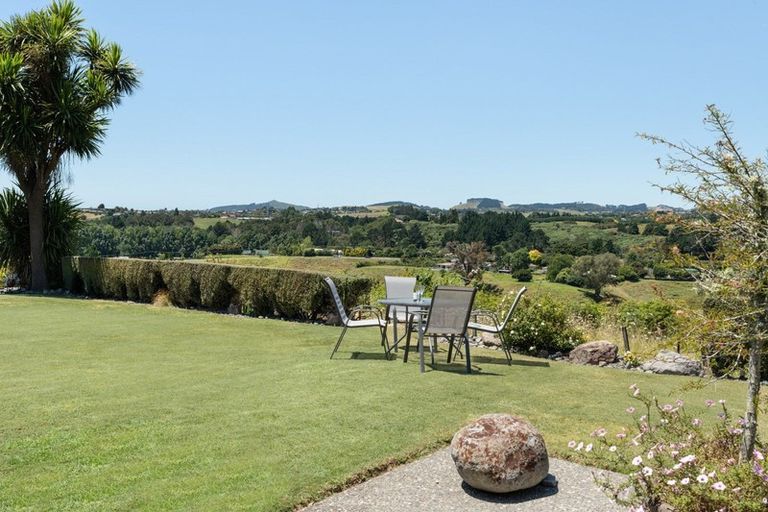 Photo of property in 38 Kereru Place, Pyes Pa, Tauranga, 3112