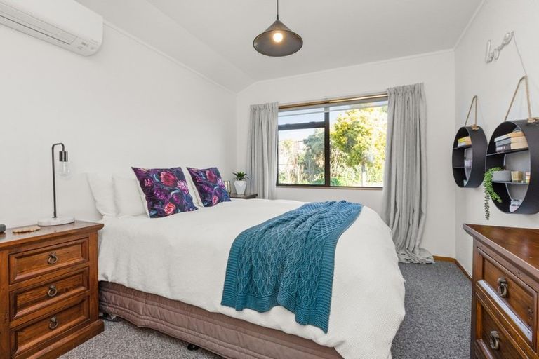 Photo of property in 3a Tauroa Road, Havelock North, 4130