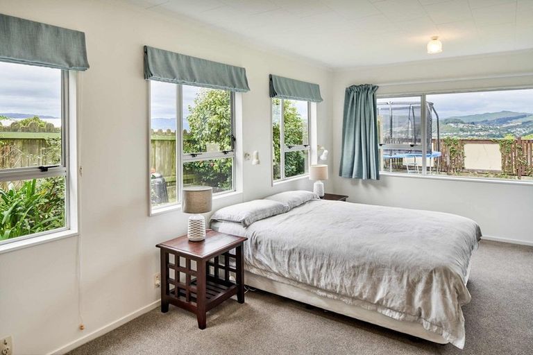 Photo of property in 14 Truro Road, Camborne, Porirua, 5026
