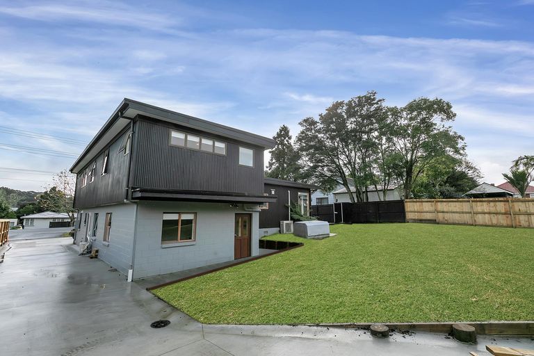Photo of property in 192 Henderson Valley Road, Henderson, Auckland, 0612