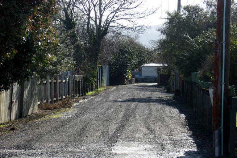 Photo of property in 235a High Street North, Carterton, 5713