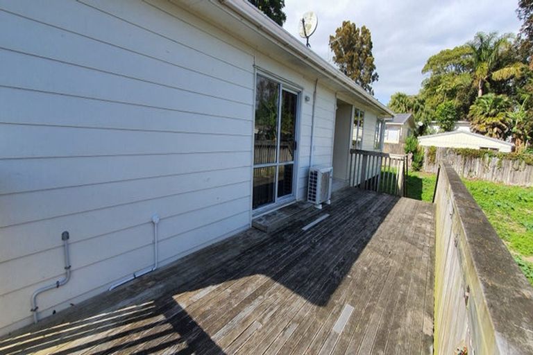 Photo of property in 26 Burbank Avenue, Manurewa, Auckland, 2102