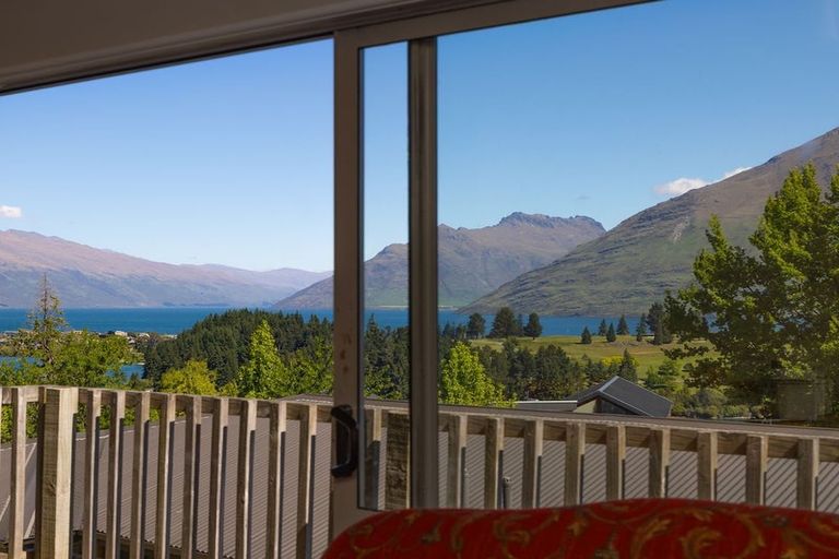 Photo of property in 20 Panorama Terrace, Queenstown, 9300