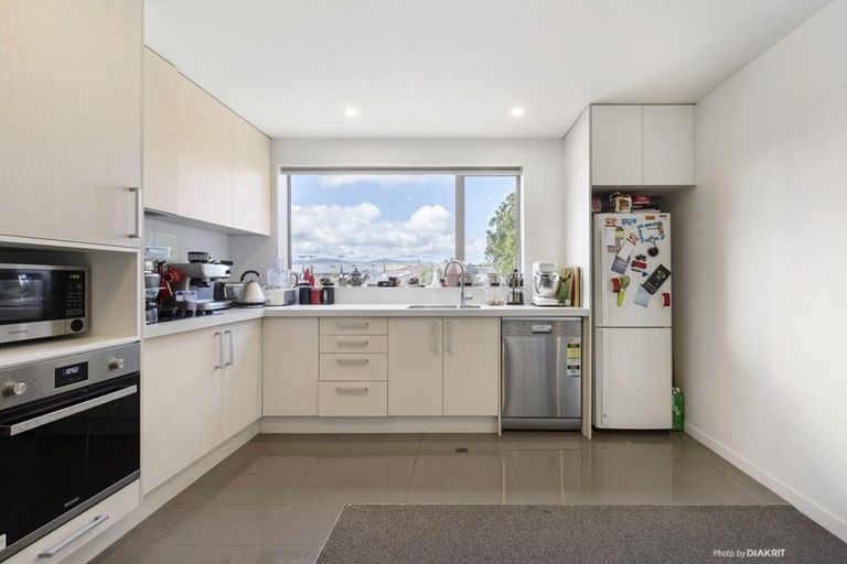 Photo of property in 22/36u Tacy Street, Kilbirnie, Wellington, 6022