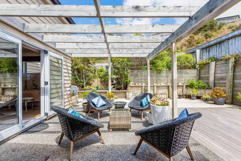 Photo of property in 66 Staithes Drive North, Whitby, Porirua, 5024