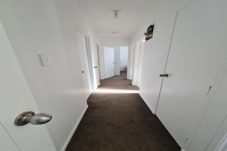 Photo of property in 2/54 Ambler Avenue, Glen Eden, Auckland, 0602