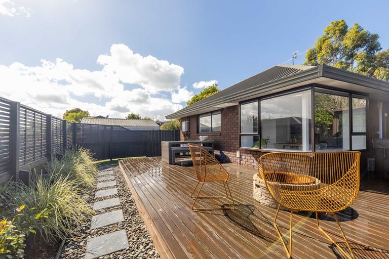 Photo of property in 5 Edwins Way, Burwood, Christchurch, 8083