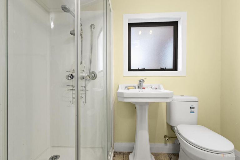 Photo of property in 23 South Terrace Road, Geraldine, 7930