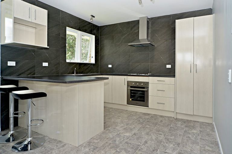 Photo of property in 5 Kerry Place, Papakura, 2110